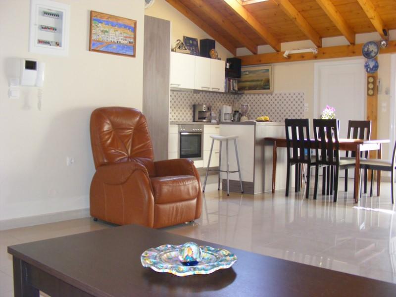 Love Greece Apartments นาฟปลิโอ ภายนอก รูปภาพ